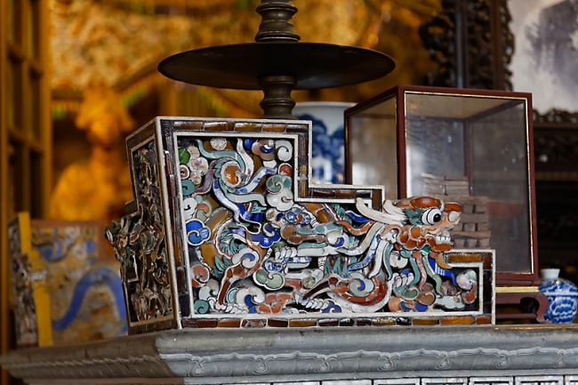 Hué-Tombeau de Khaï Dinh-044